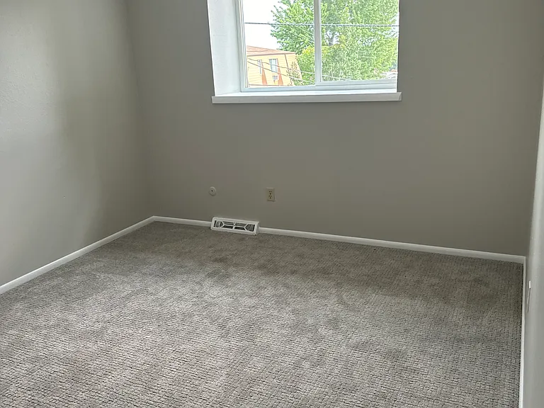Upper Bedroom Rear