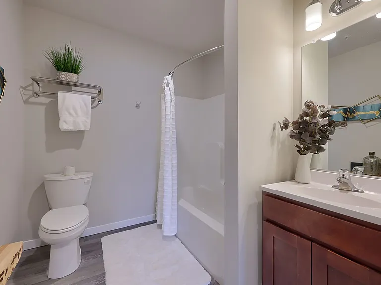 Northside Village Apartments — Photo 13