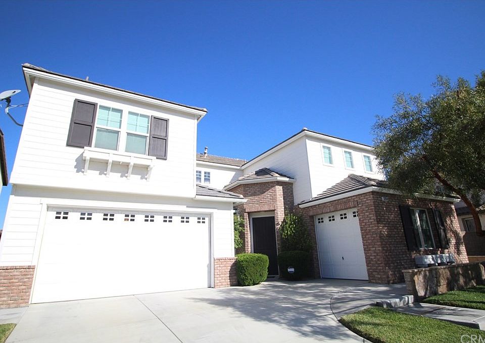 1st image of 32058 Live Oak Dr