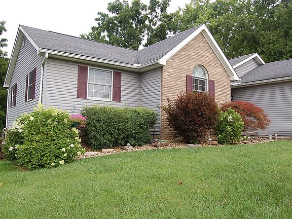2nd image of 580 Belleview Ave