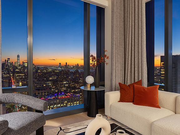 4th image of 277 5th Ave #41C