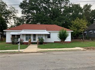 905 S 7th Ave, Lanett, AL 36863