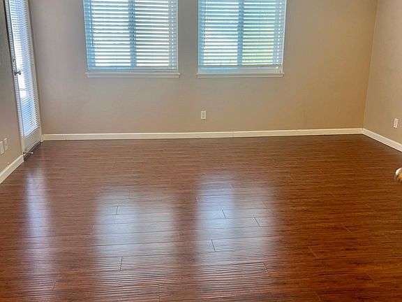 4th image of 8889 Caminito Plaza Centro #7436