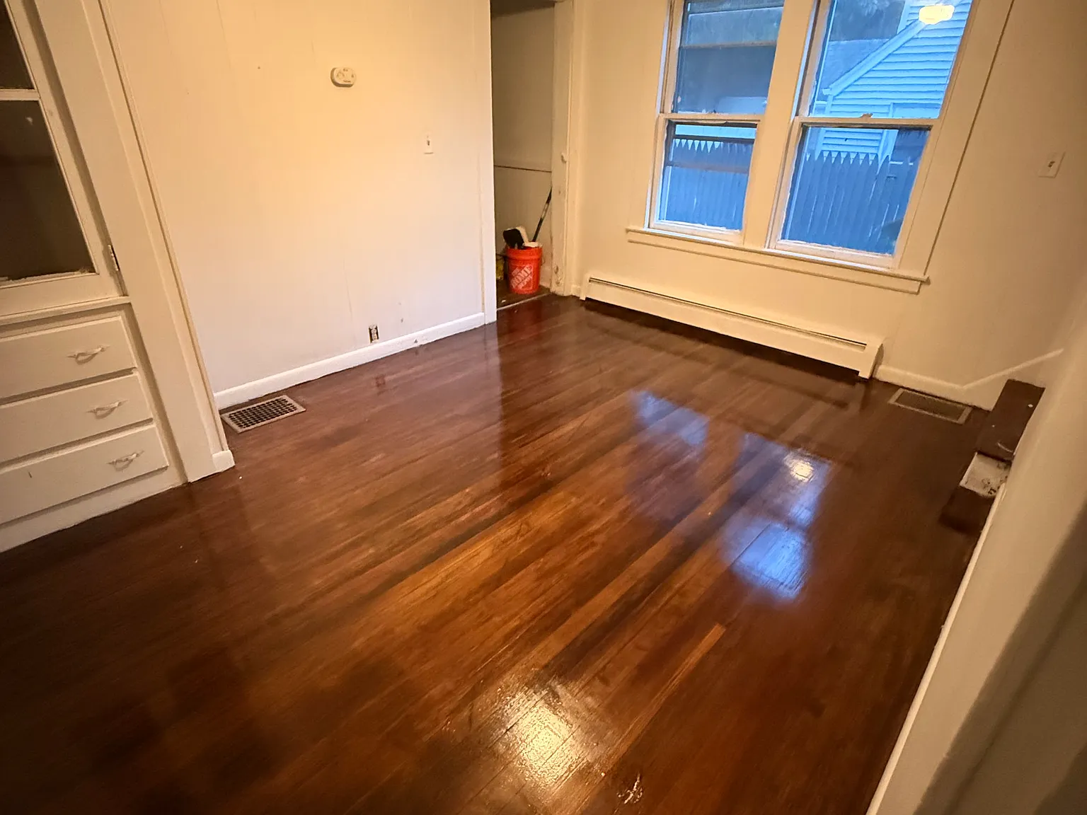 2 bed, 950 sqft, $1,495 — Photo 4