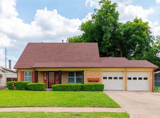 206 E Kenwood Dr, Garland, TX 75041