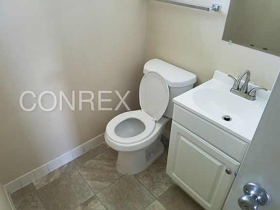 5th image of 958 Havensport Dr