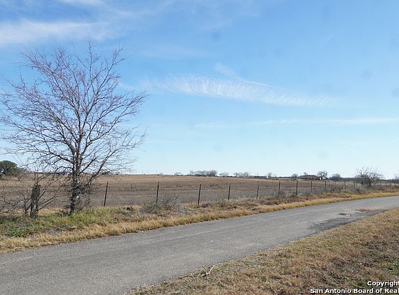 4th image of 4616 State Highway 97 W