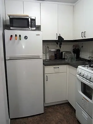 Rented by City Connections Realty | media 10