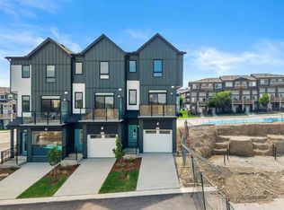 4 N Sage Hill Rise NW #801, Calgary, AB T3R0Z8
