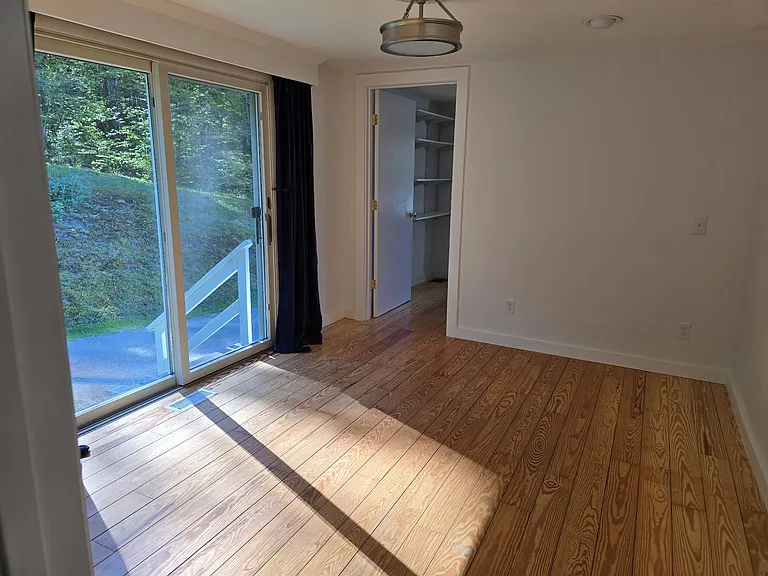 167 Howard Rd #2 — Photo 7