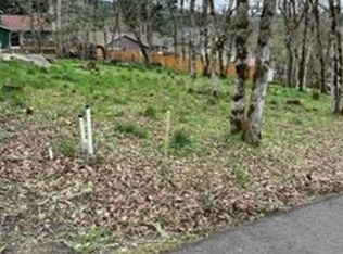 Laurel Hill Dr #102, Eugene, OR 97403