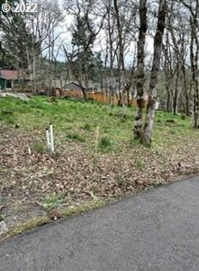 Laurel Hill Dr #103, Eugene, OR, 97403