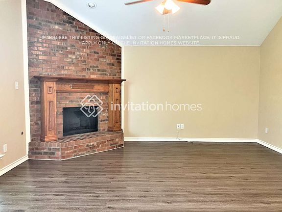 3rd image of 2730 Beacon Hill Dr