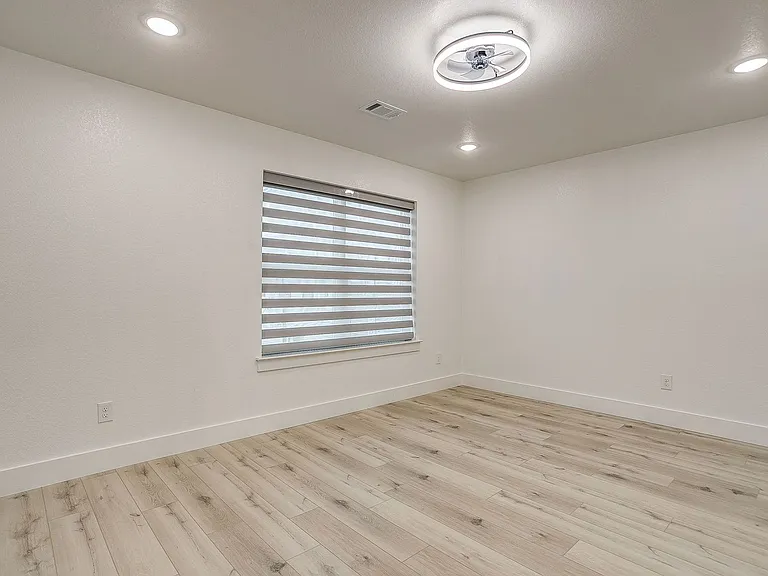 3214 Forest Park Blvd — Photo 22