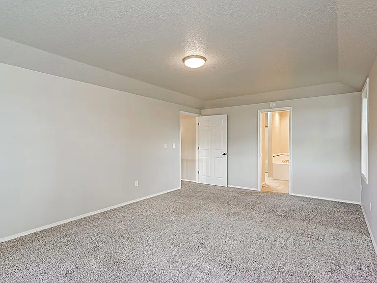 13843 SW Benchview Ter — Photo 8