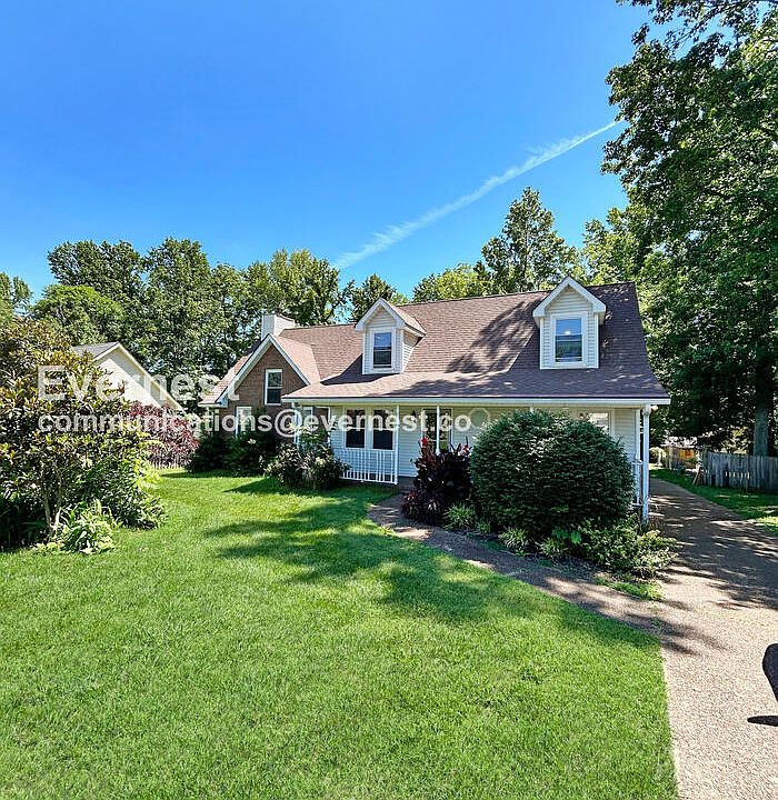 1st image of 110 Beechbrook Ct