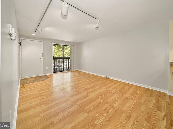 3rd image of 18429 Bishopstone Ct #51