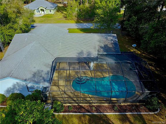 2nd image of 2228 W Dolphin Dr
