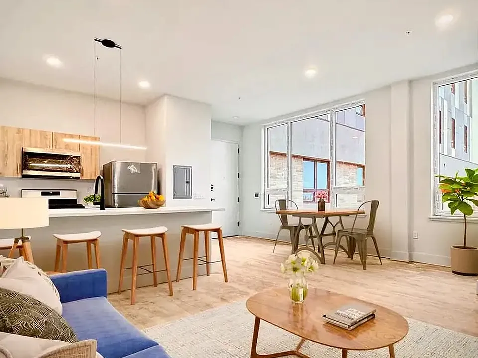 55-56 Washington St #4C