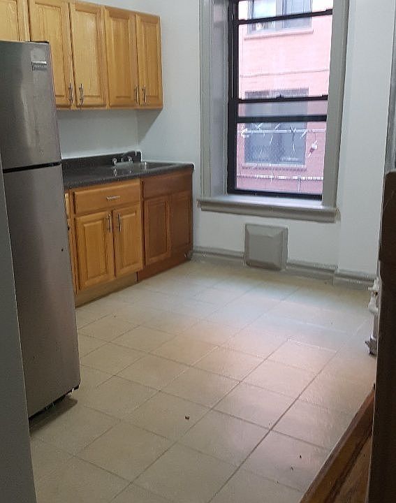 1st image of 221 Linden Blvd APT B2