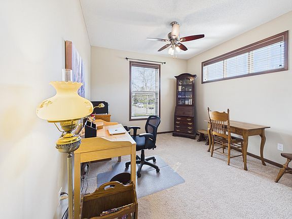 3rd image of 10697 Kingsfield Ln