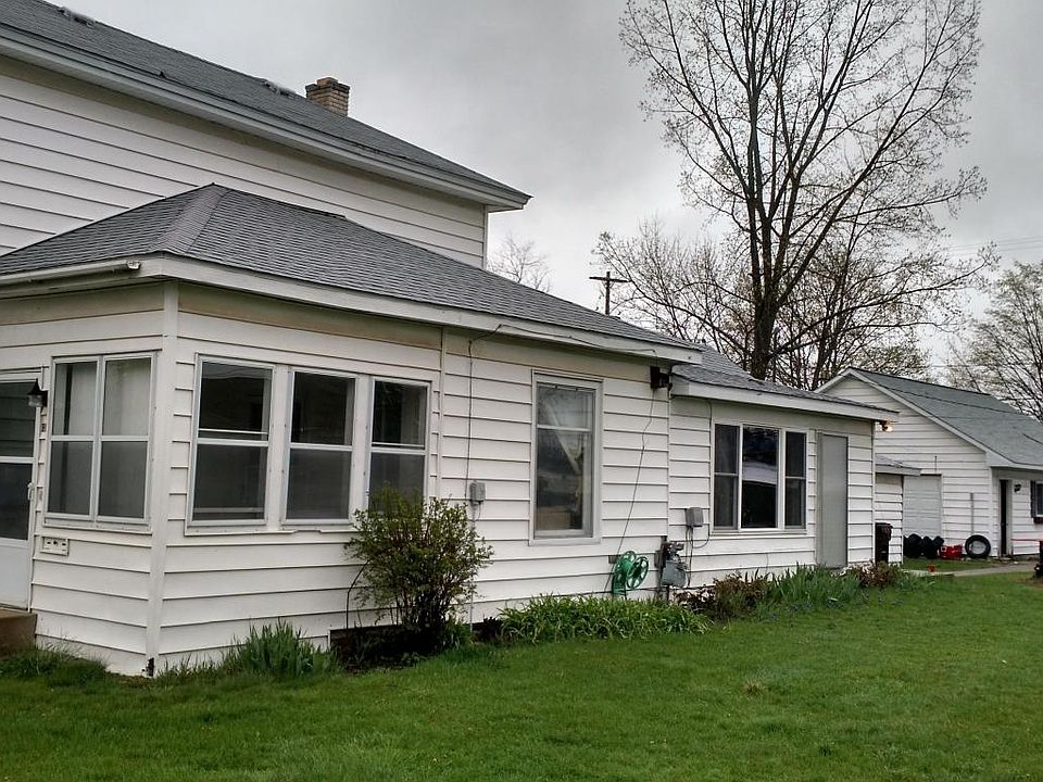 1st image of 818 Marion Ave