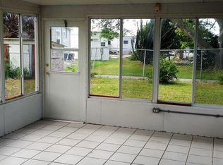 2105 Harvard Ave, Bradenton, FL 34207