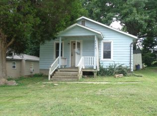 1406 W Jefferson St, Vandalia, IL 62471
