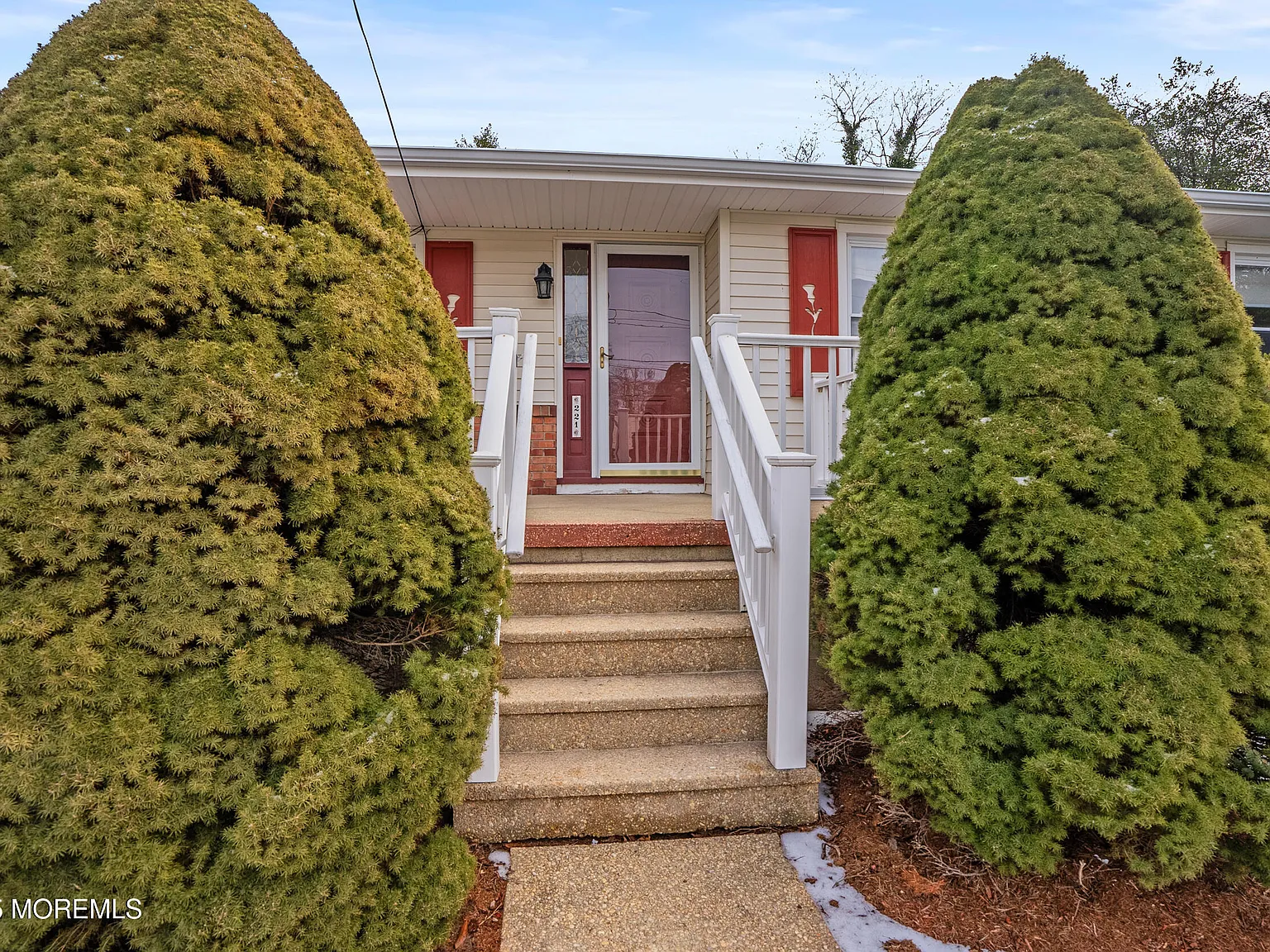 3 bed, 1380 sqft, $4,500 — Photo 3