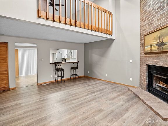 4th image of 8221 Schoolgate Dr