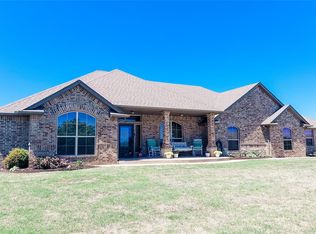 1119 Whispering Ridge Dr, Tuttle, OK 73089
