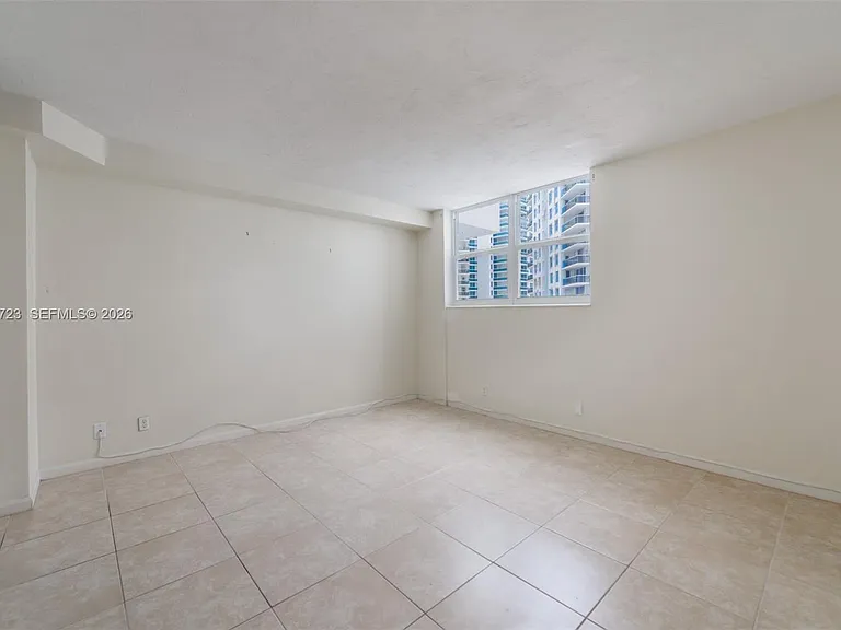 3001 S Ocean Dr #749 — Photo 13