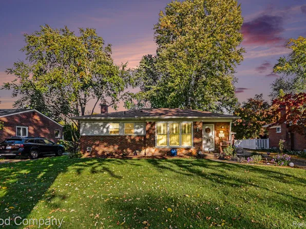 22766 Frederick Ave, Farmington, MI 48336
