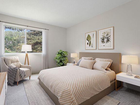 5th image of 120 Demont Ave E APT 212