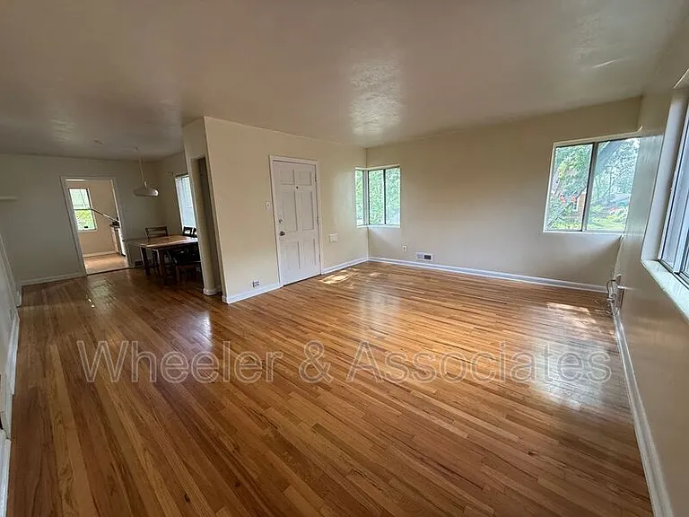 1575 S 800 E — Photo 19