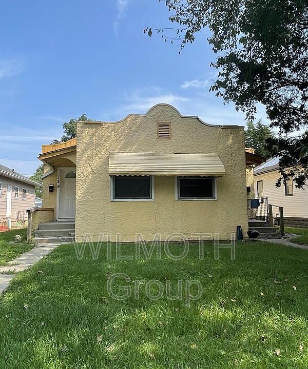 1st image of 735 N Bradley Ave
