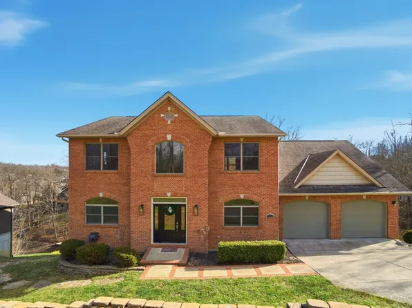 1753 Cove Cir E, Lawrenceburg, IN 47025