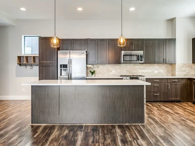 4415 Munger Ave #1A — Photo 7