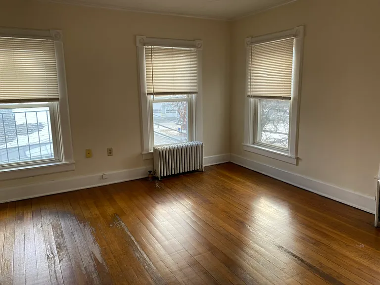 941 Western Ave #7 — Photo 3