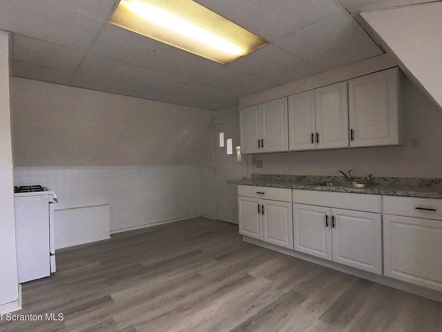 1 bed, 1.0 bath, 850 sqft, $850 — Photo 4
