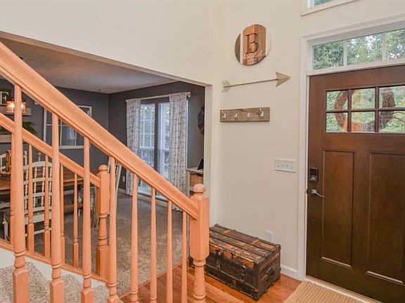2nd image of 6005 Delfair Ln