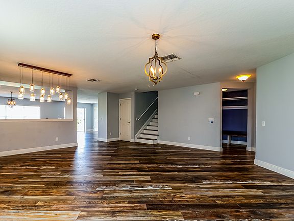 4th image of 3419 Lintower Dr