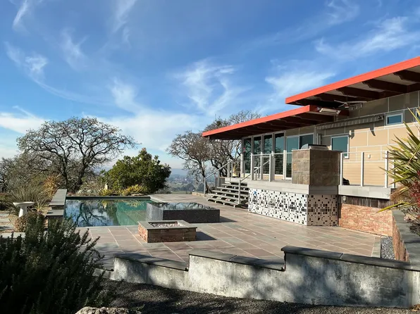 1000 Warrington Rd, Santa Rosa, CA 95404