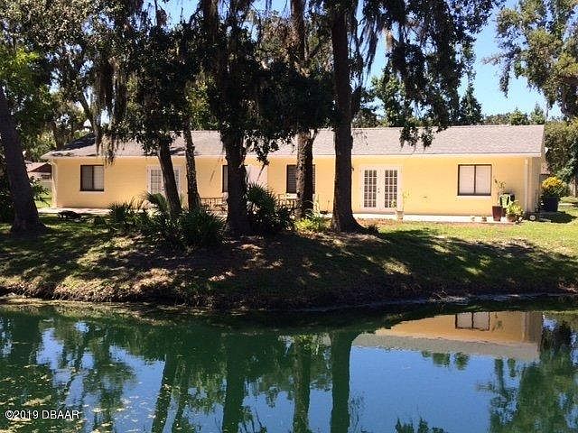 2nd image of 806 Acorn Ln