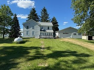 6966 W Pearl City Rd, Freeport, IL 61032