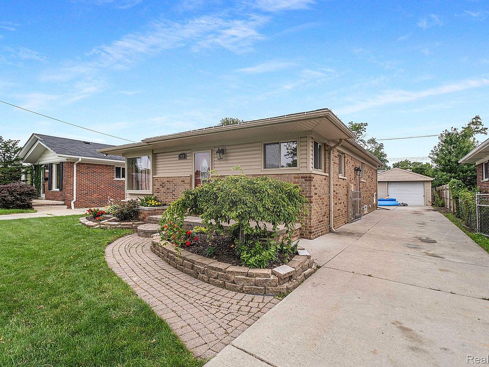 1st image of 22619 Millenbach St