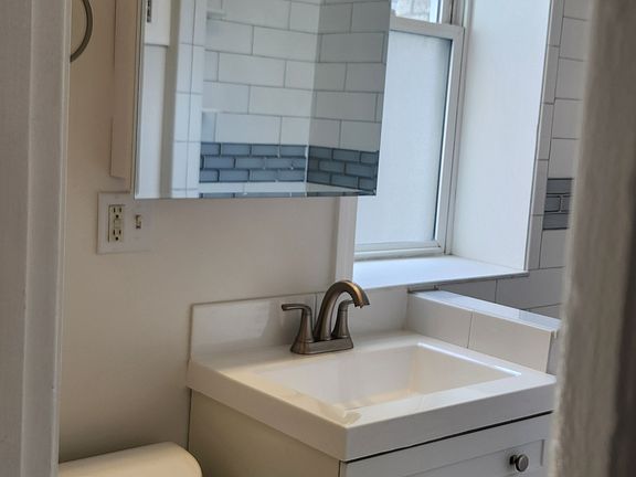5th image of 110 Brainerd Rd #15G