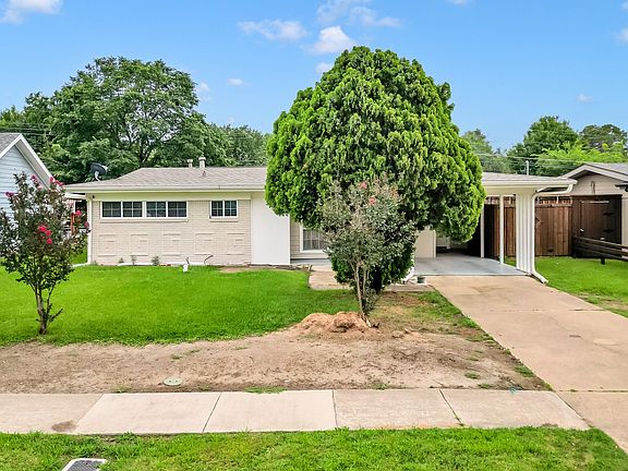 4th image of 1614 Briarwood Ln