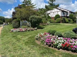 73R Farm Rd, Hillsborough Twp., NJ 08844