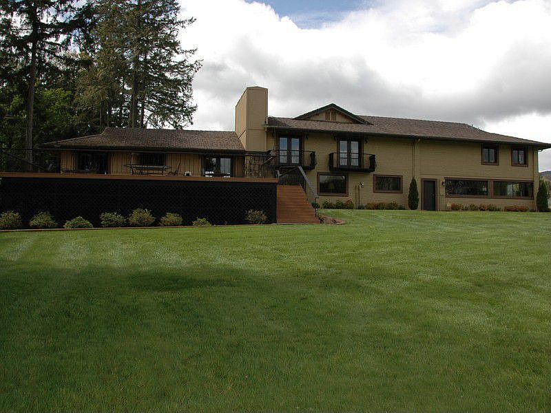 Estate House